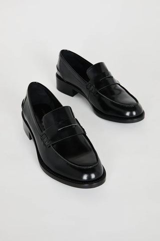 Neighbor Loafer | Black