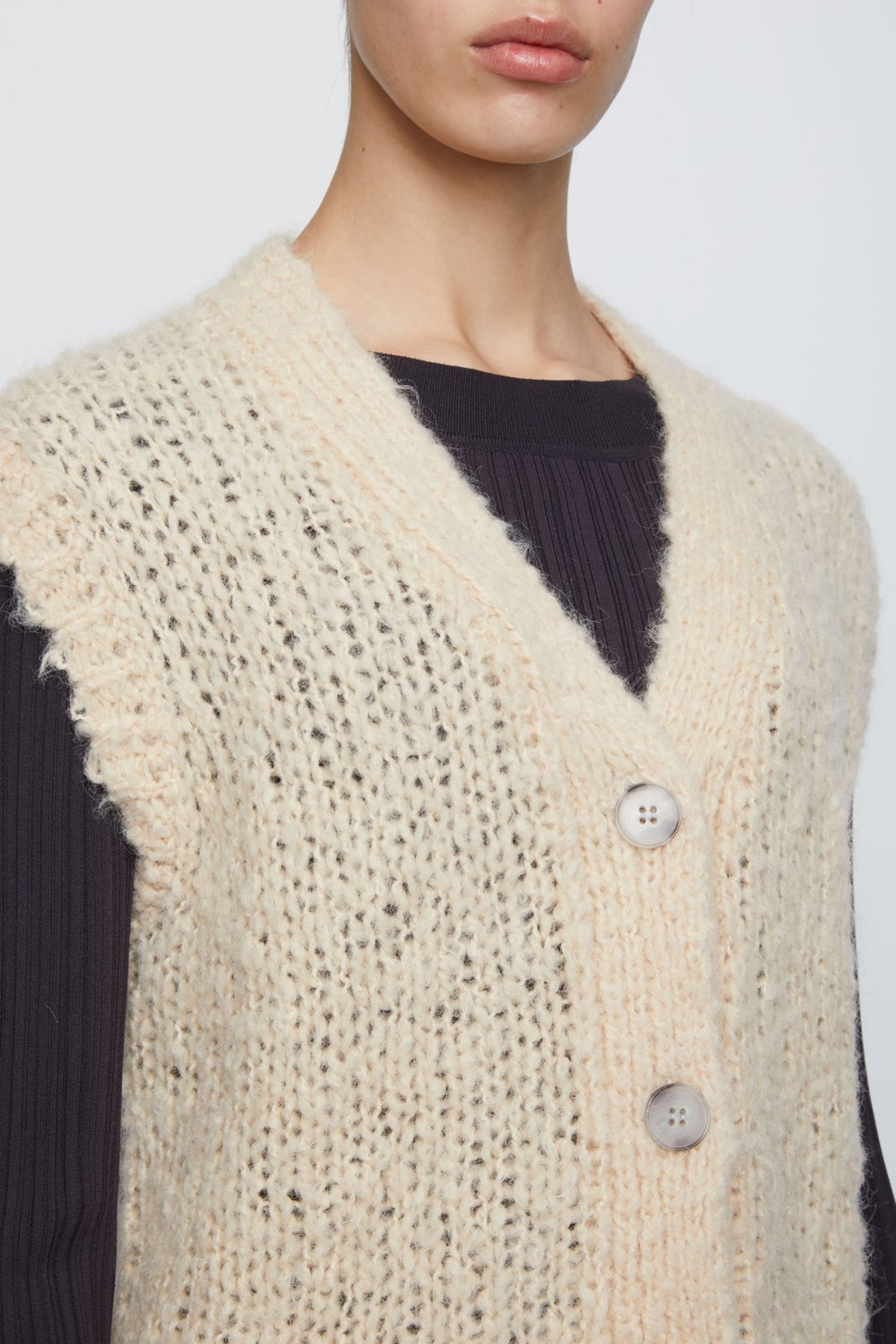 Erida Knit Vest Buttercream – LoversLand